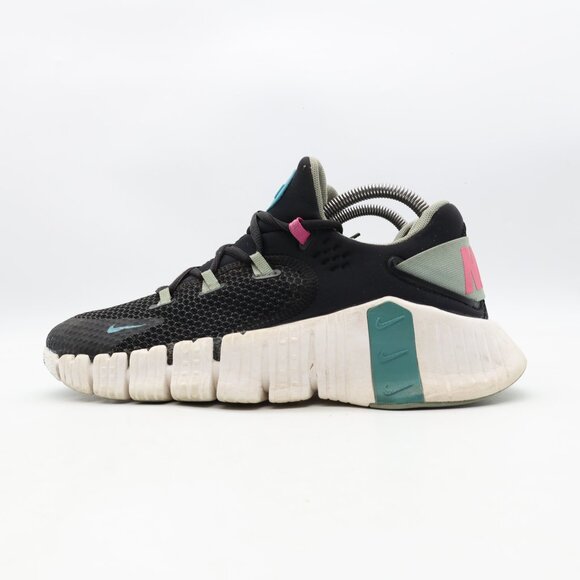 Nike Free Metcon 4 Women's Size 9.5 Black Running Athletic Sneakers CZ0596-004 - Picture 4 of 10